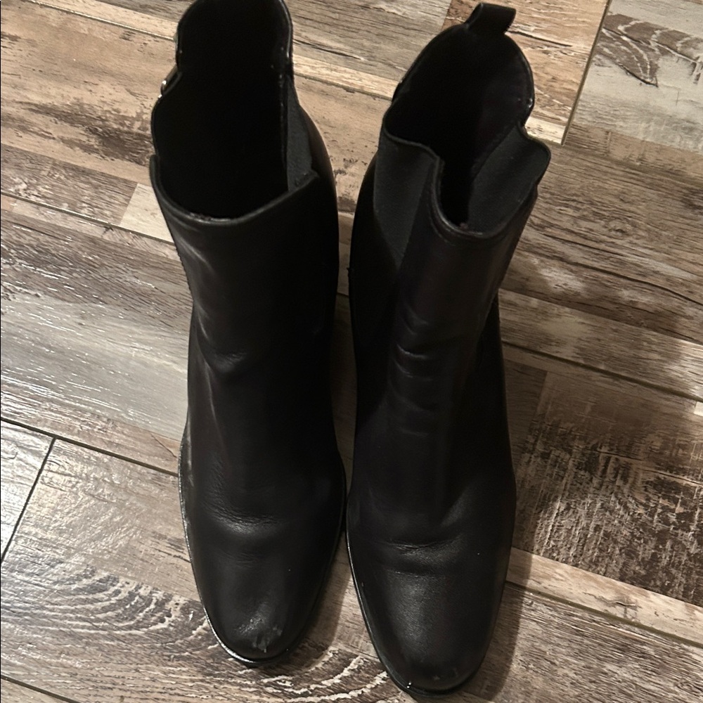 Elegant Black Ankle Booties